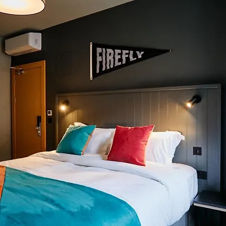 Firefly Carrolls * Μπρέι