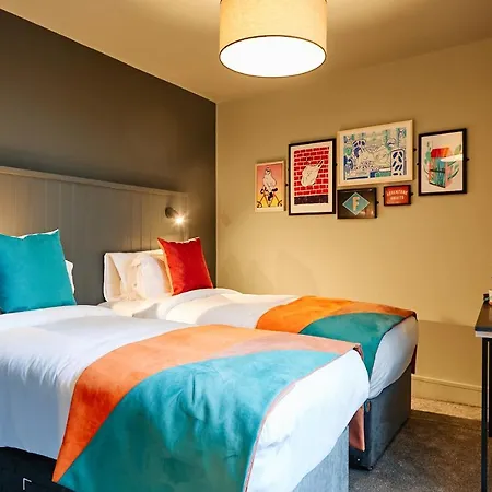 Firefly Carrolls * Μπρέι