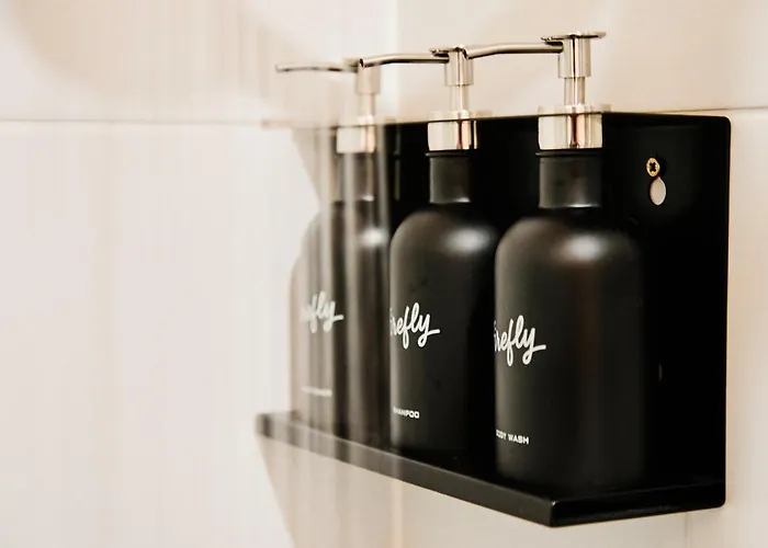 Firefly Carrolls Hotel *